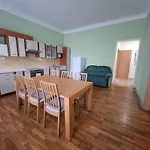 Pod Divadlem * Znojmo