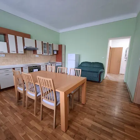 Pod Divadlem * Znojmo